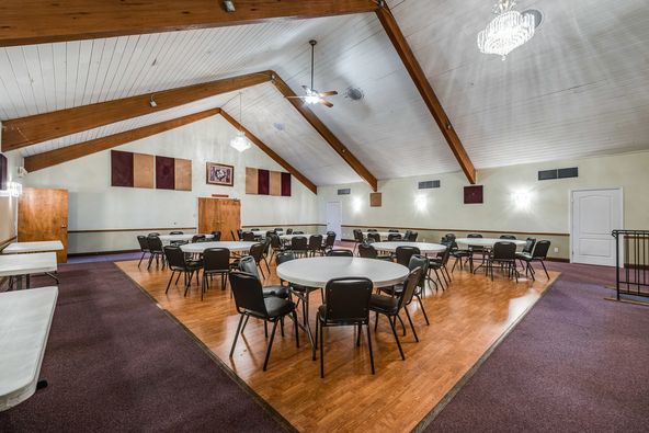Willow Place Conference Center: 225 N Willow Ave, Cookeville, TN 38501